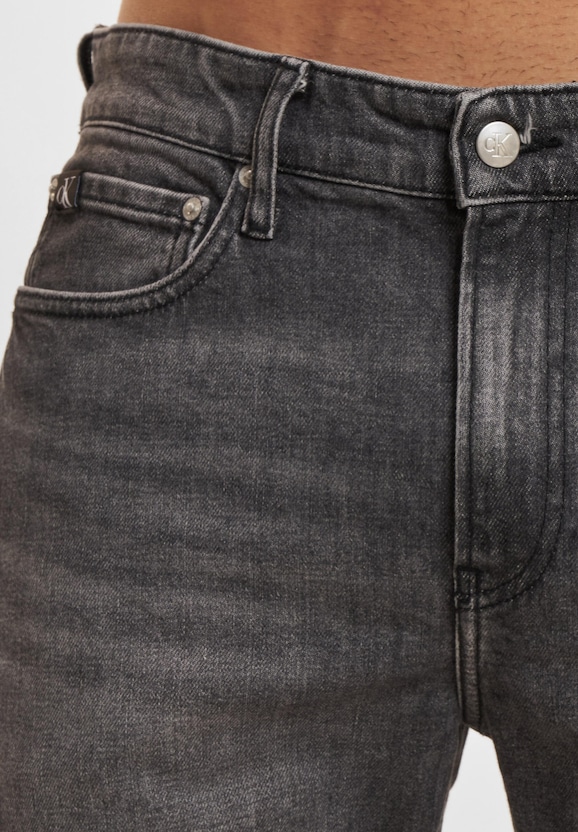 Slim Tapered Fit-5