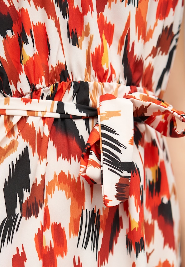 Maxi-Kleid mit V-Neck und Bindegürtel-4