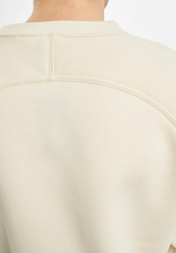 Raglan Zip Pocket Crew-4