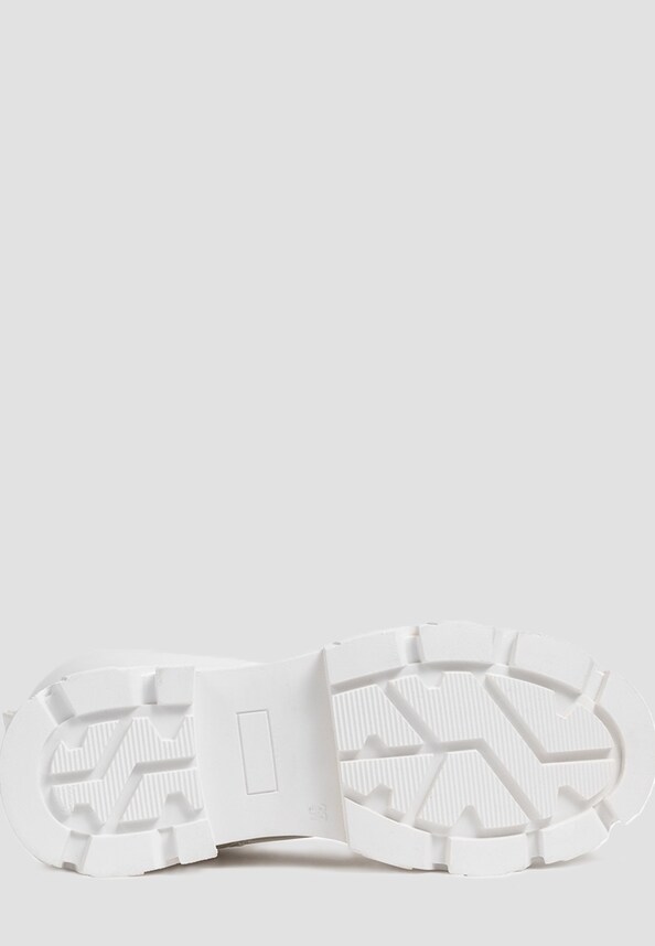 Schnürrhalbstiefel-3