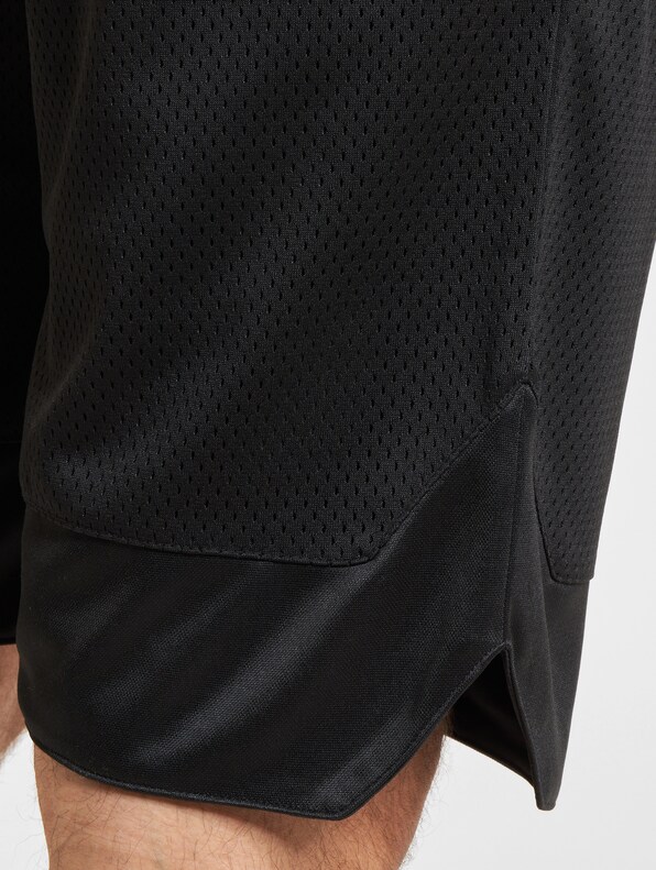 Oversized Mesh -6