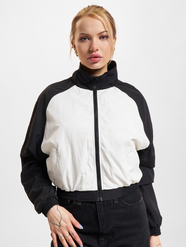 Short Raglan Crinkle Batwing-2