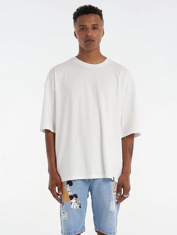 Blank Oversized -1