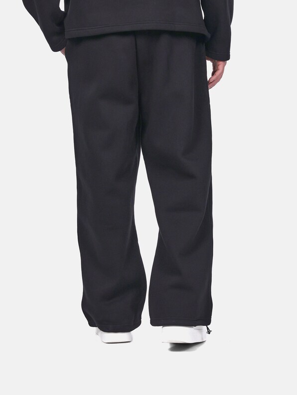 RELAXED FIT-1