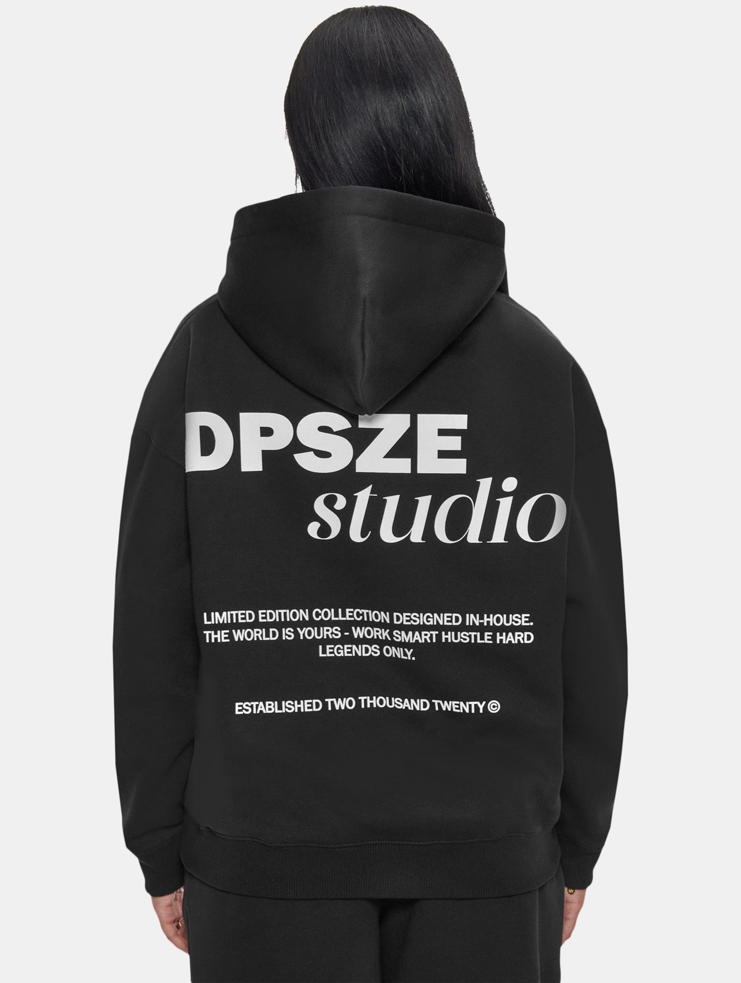 Dropsize DP Studio Hoodie Vrouwen op kleur zwart, Maat L