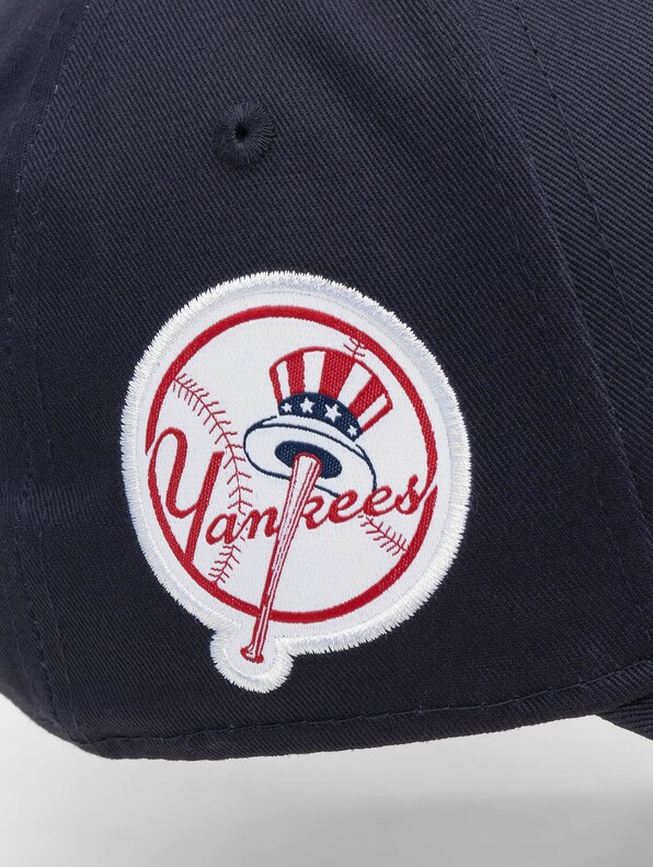 Team Side Patch 9Forty New York Yankees -3