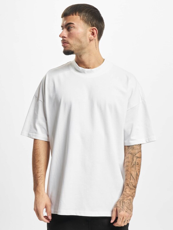 Oversized Mock Neck-2