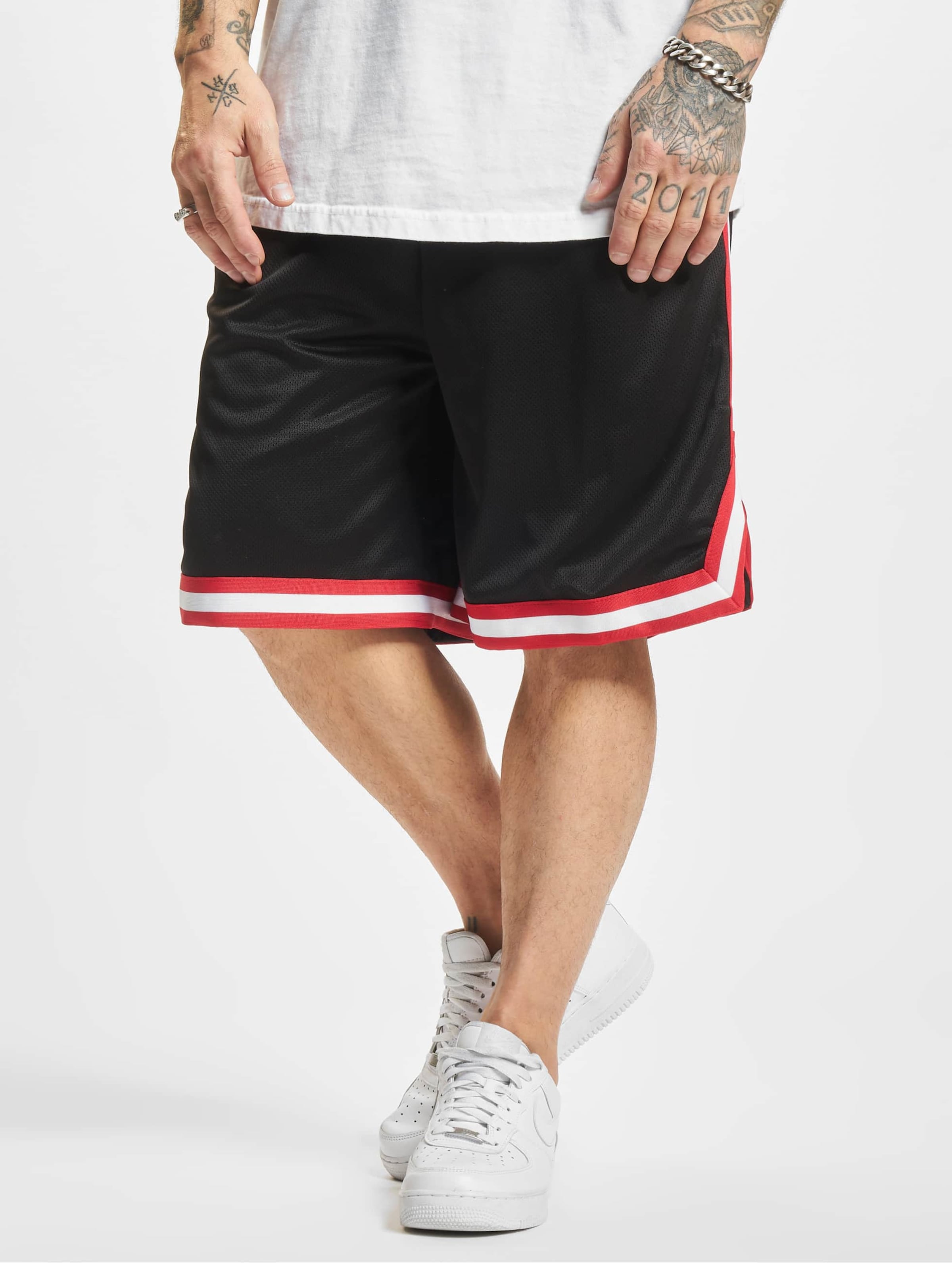 Red and white striped basketball clearance shorts