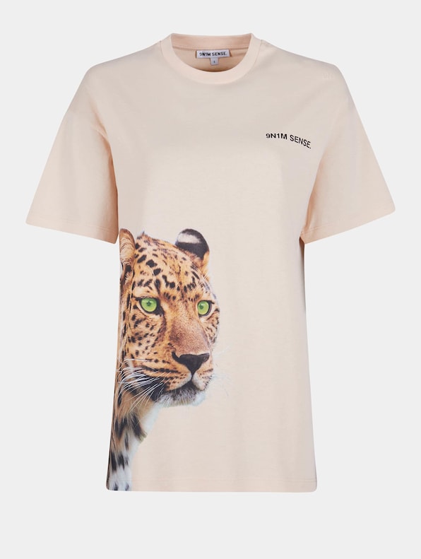 W-Cheetah T-Shirt-0