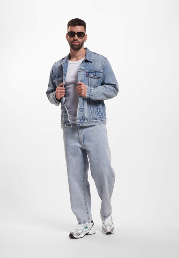 Levis Stay Loose Tapered Crop Jeans-6