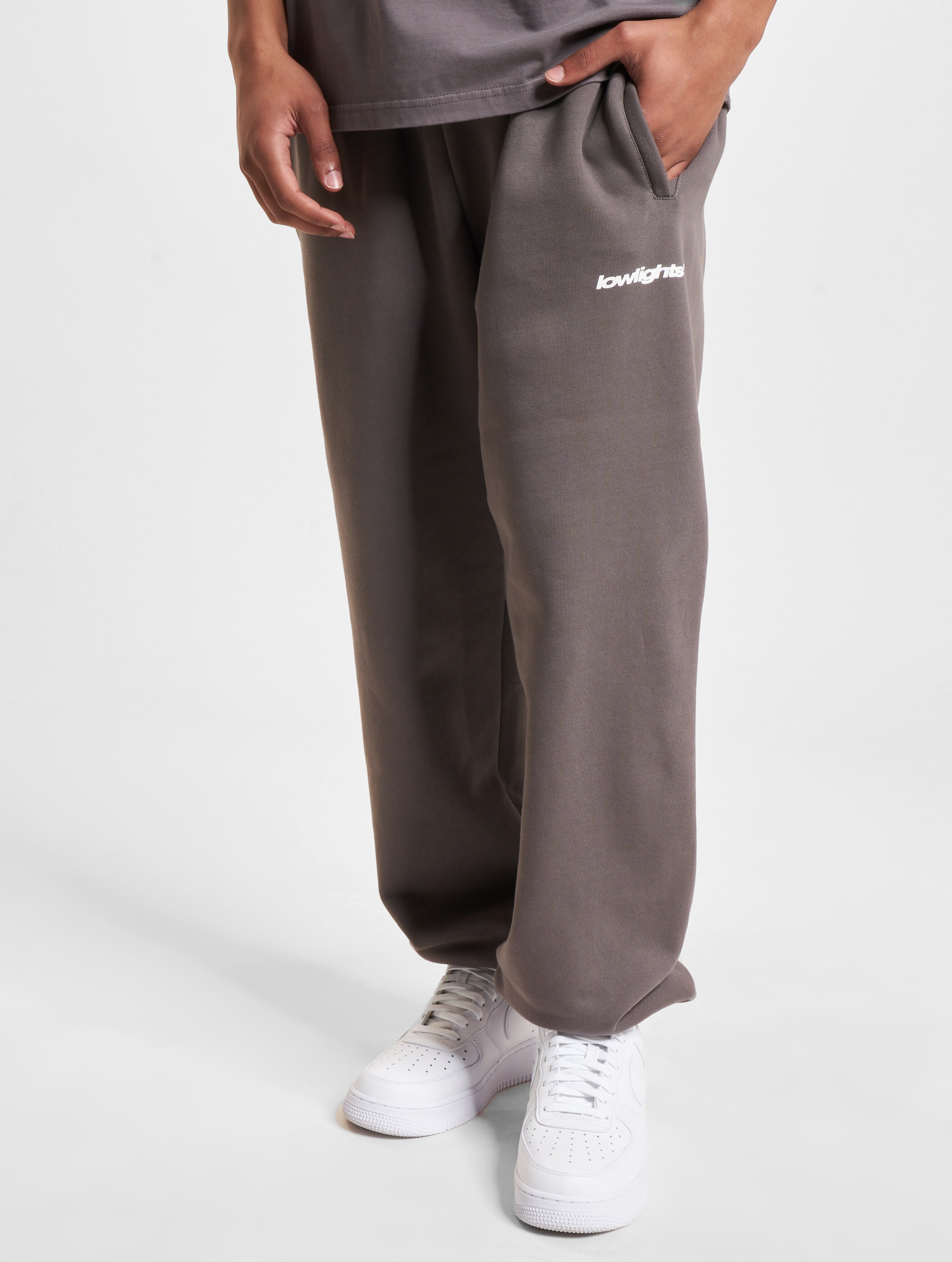 Low Lights Studios Basic Jogger Pants washed grey Männer,Unisex op kleur bruin, Maat S