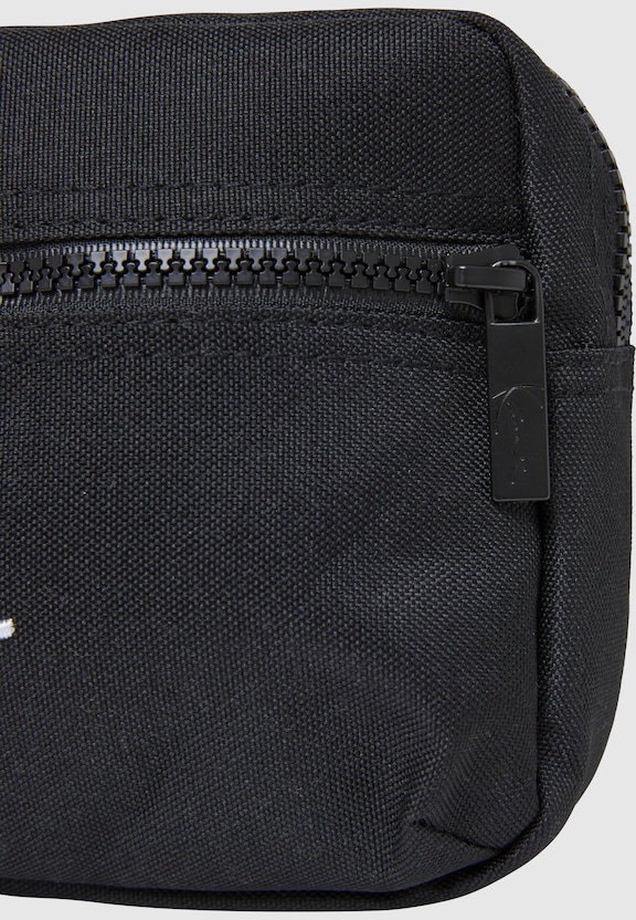KA-BG041-001-01 Signature Essential Hip Bag-3