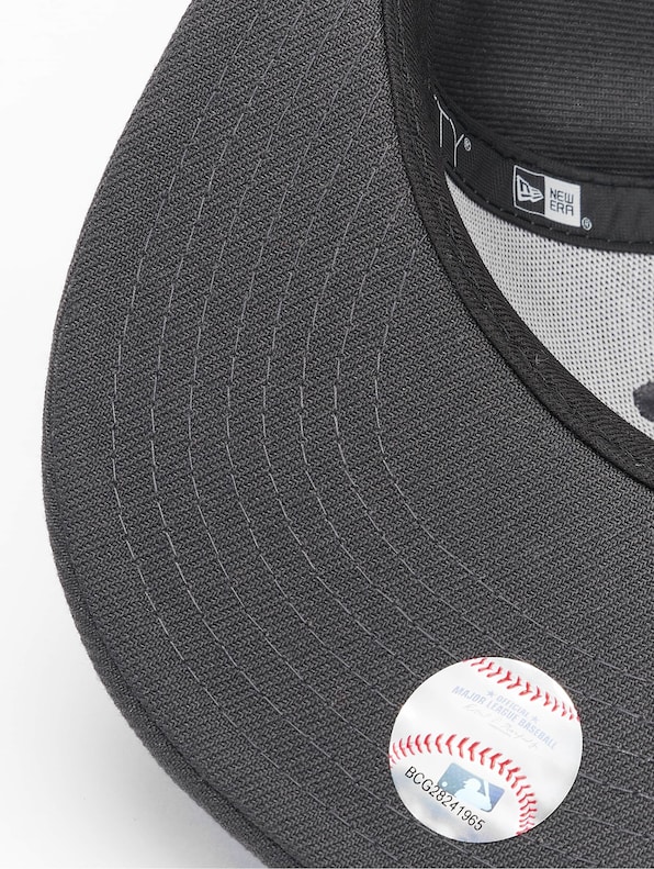 MLB New York Yankees League Essential 9Fifty-3