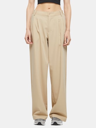 Urban Classics Ladies Ultra Wide Pleat-Front Pants