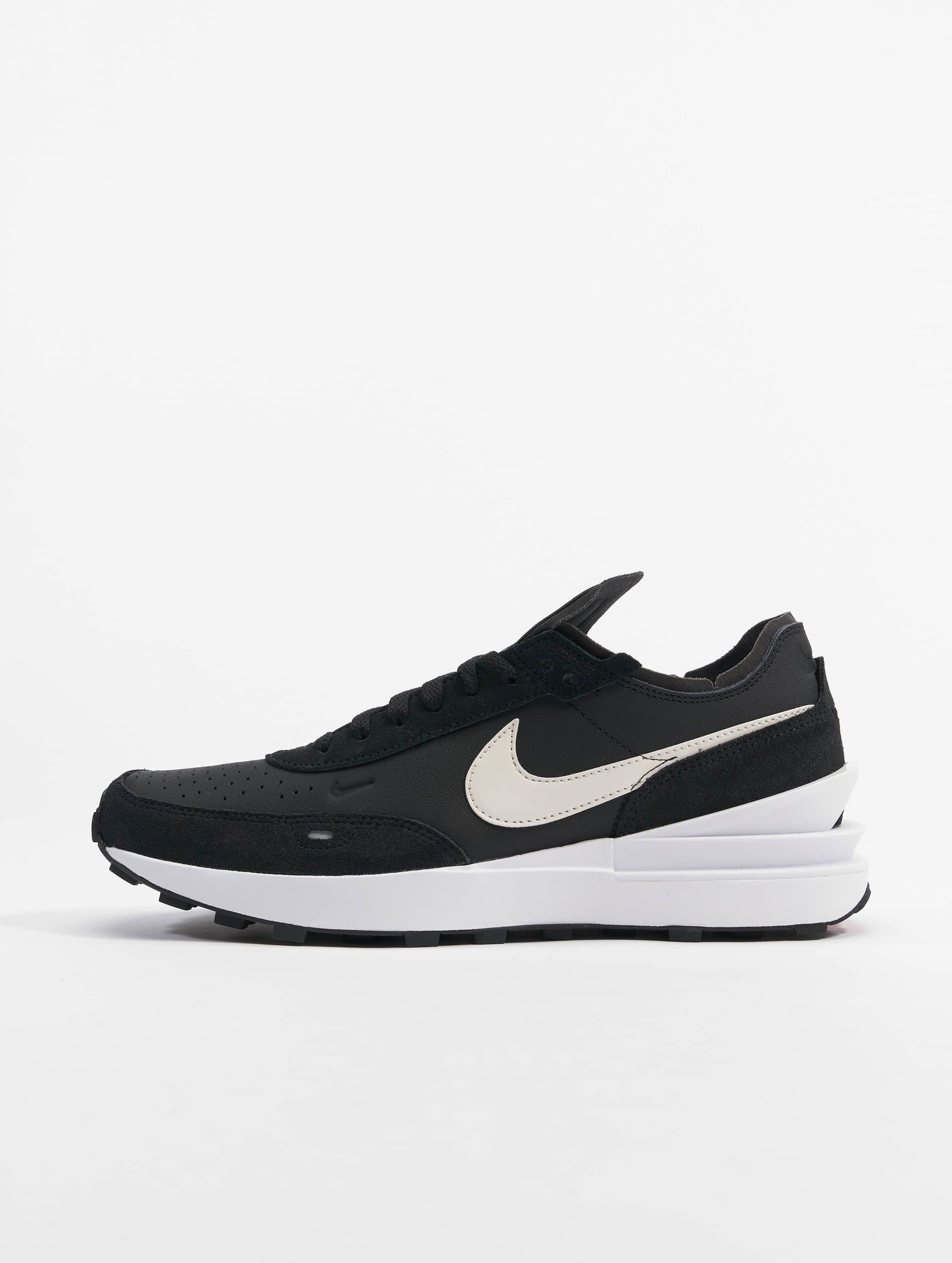 nike waffle ones black