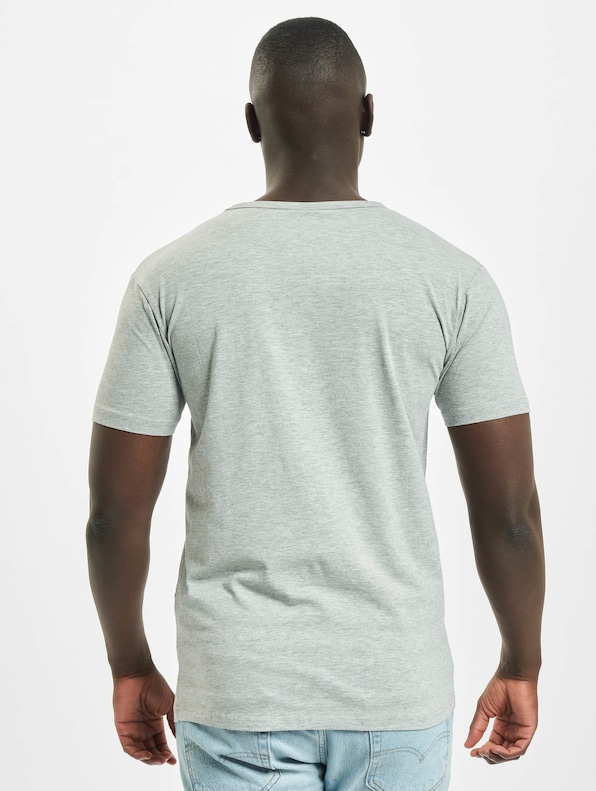 Urban Classics Fitted Stretch T-Shirt-1