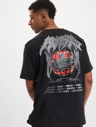 adidas Originals Flames Conc T-Shirt