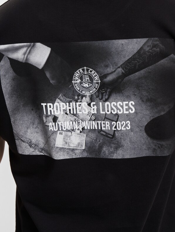 UNFAIR ATHLETICS Trophys und Losses T-Shirt-4