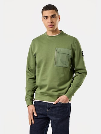 Weekend Offender NEVE CREW WITH PARACHUTE POCKET