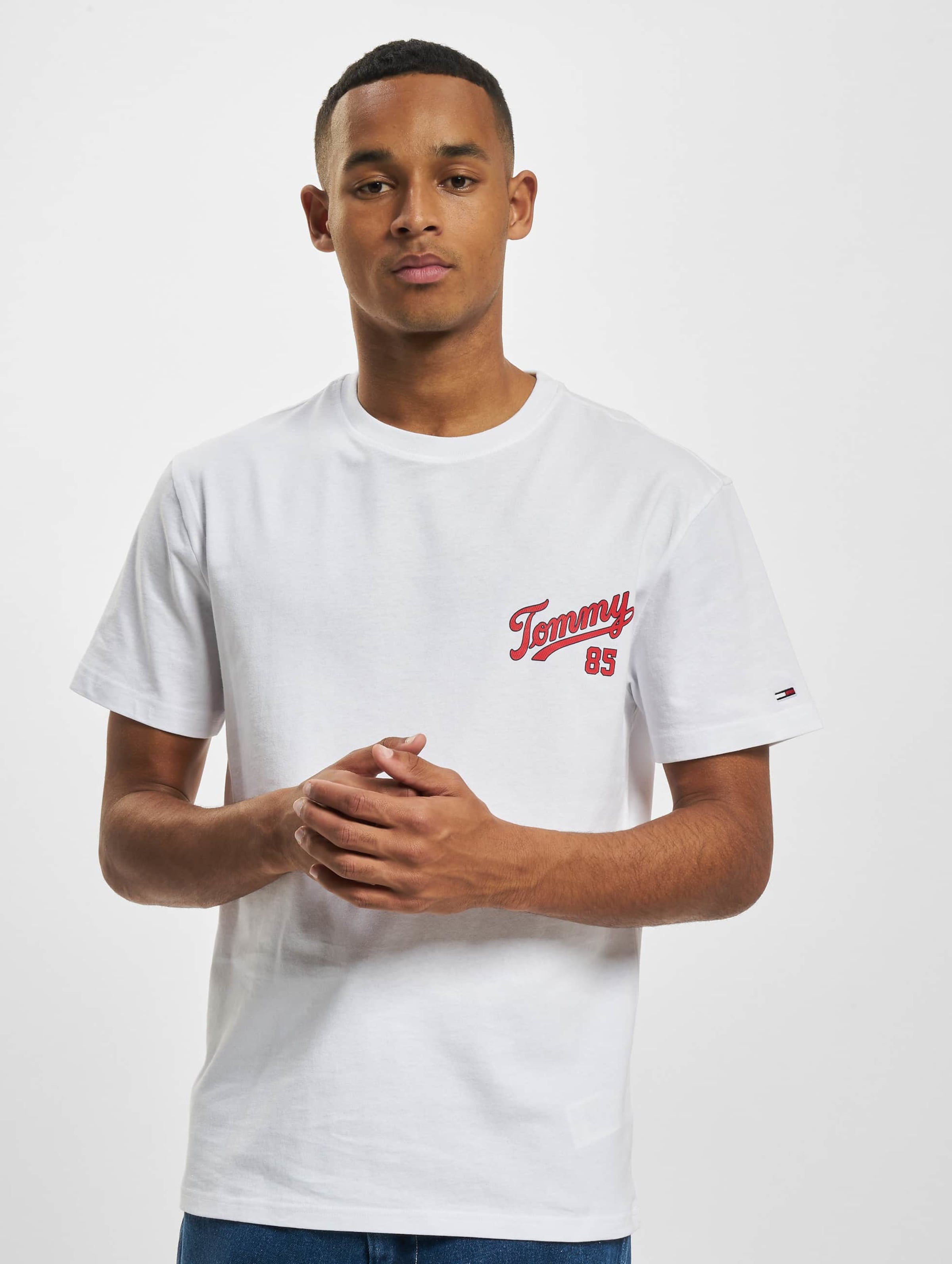 Tommy jeans t clearance shirt collegiate