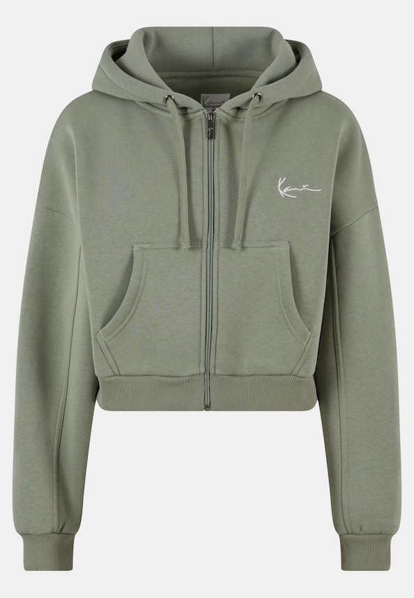 Small Signature Essential Crop-2