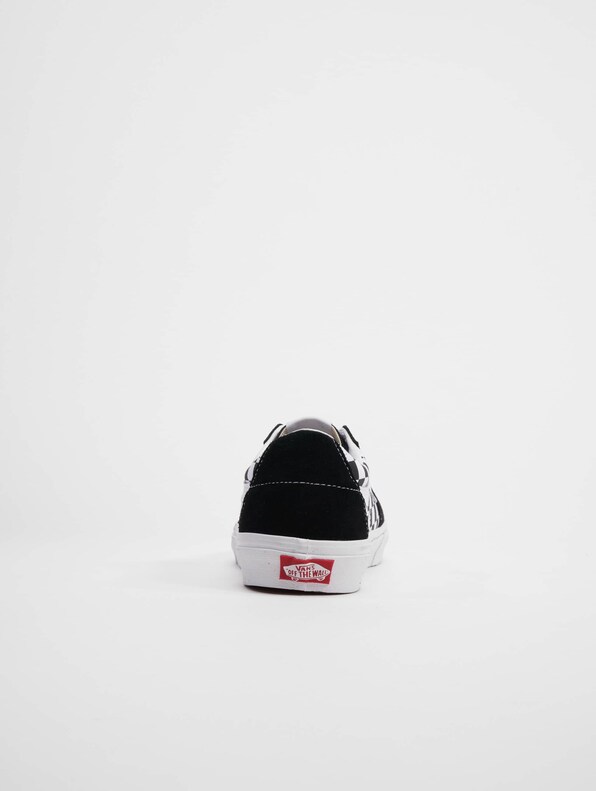 UA SK8-Low-5