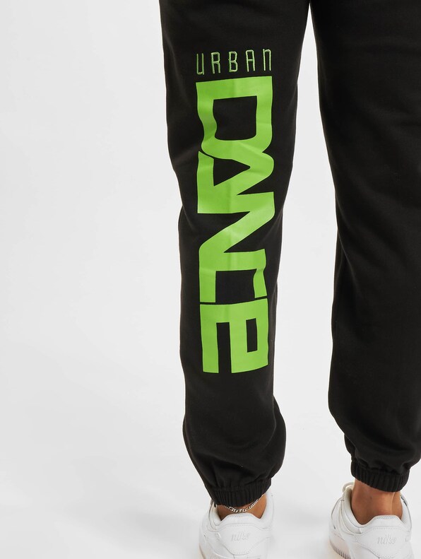 Dance -6