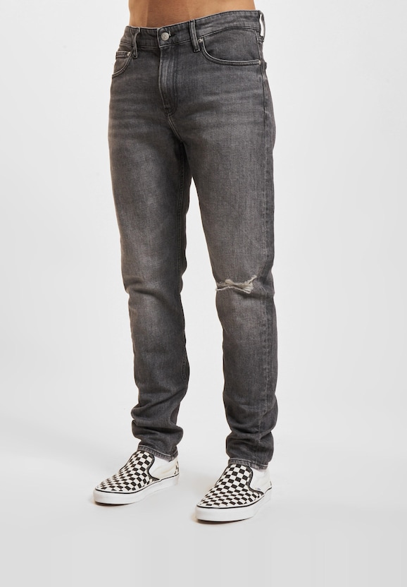 Slim Tapered Fit-2