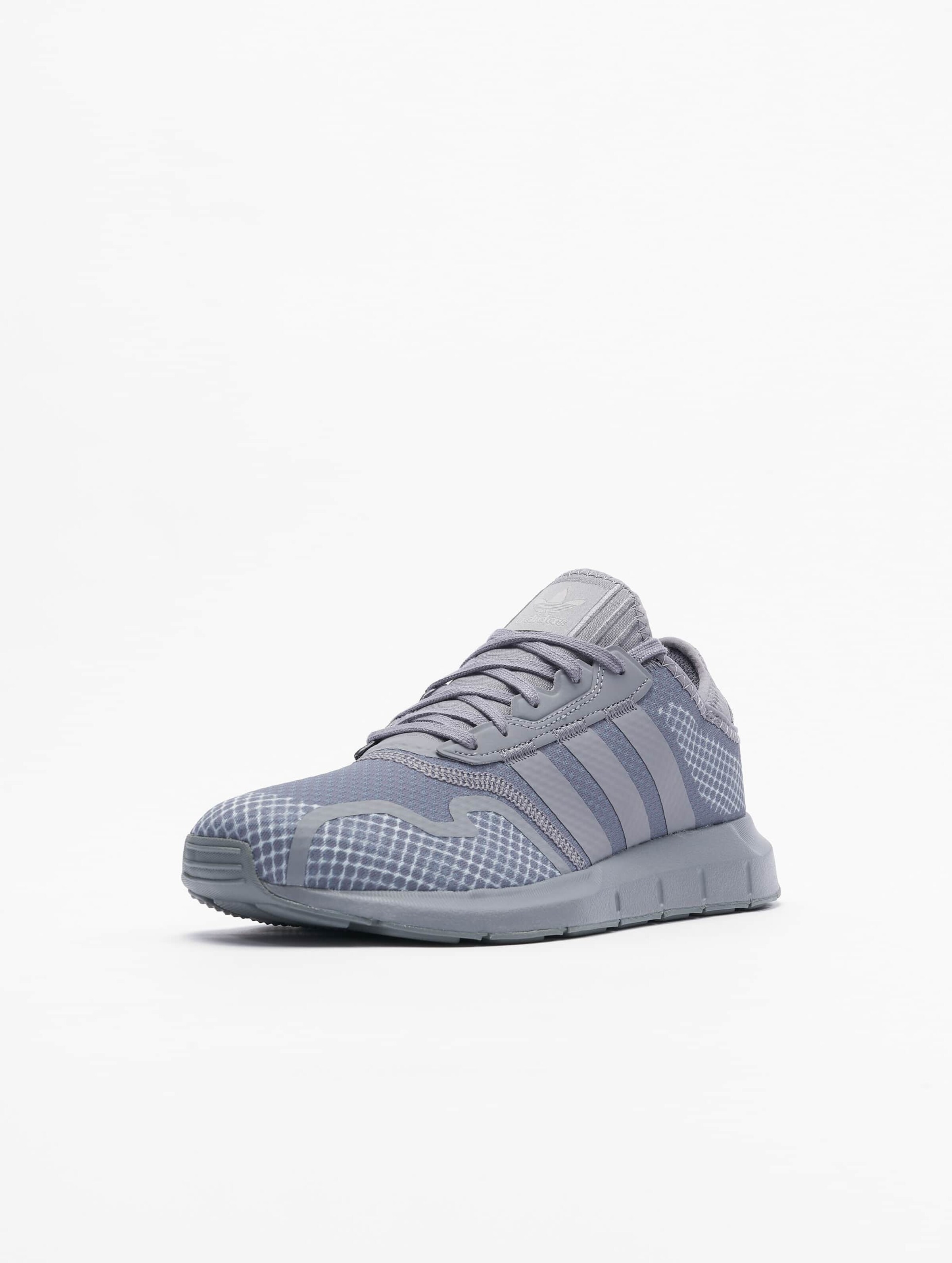 Adidas swift best sale run trace purple