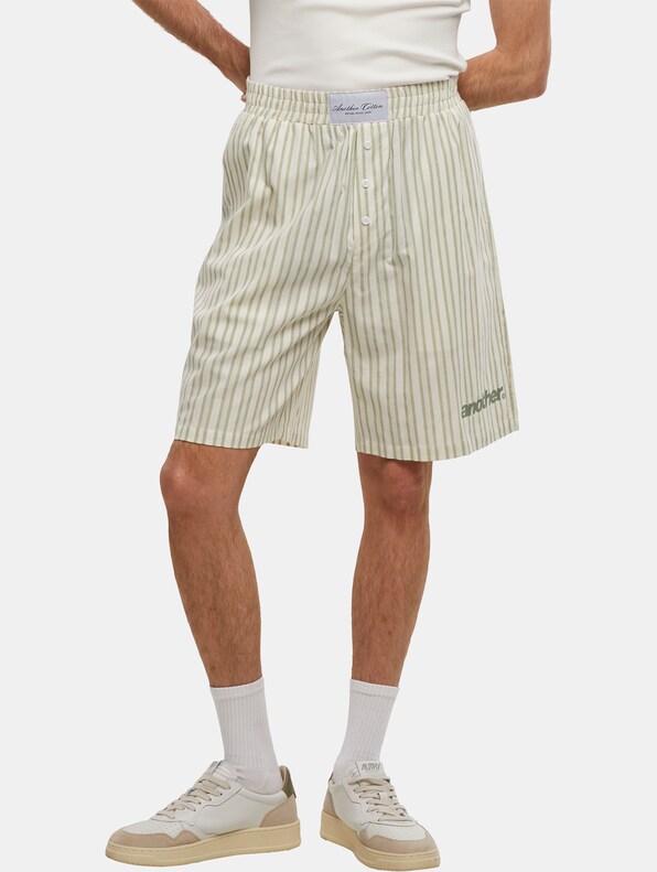 Oversized Striped Short Pants-0