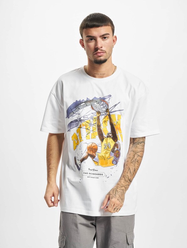 Attack Player Oversize-2