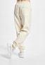 beige_9619