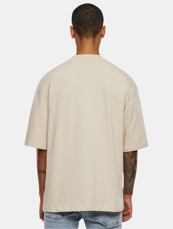 Oversized -1