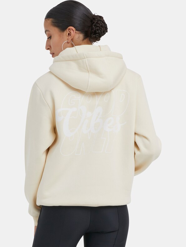 Good Vibes Ladies Fluffy-1