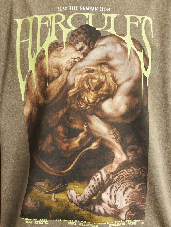 Upscale Hercules Oversize-3