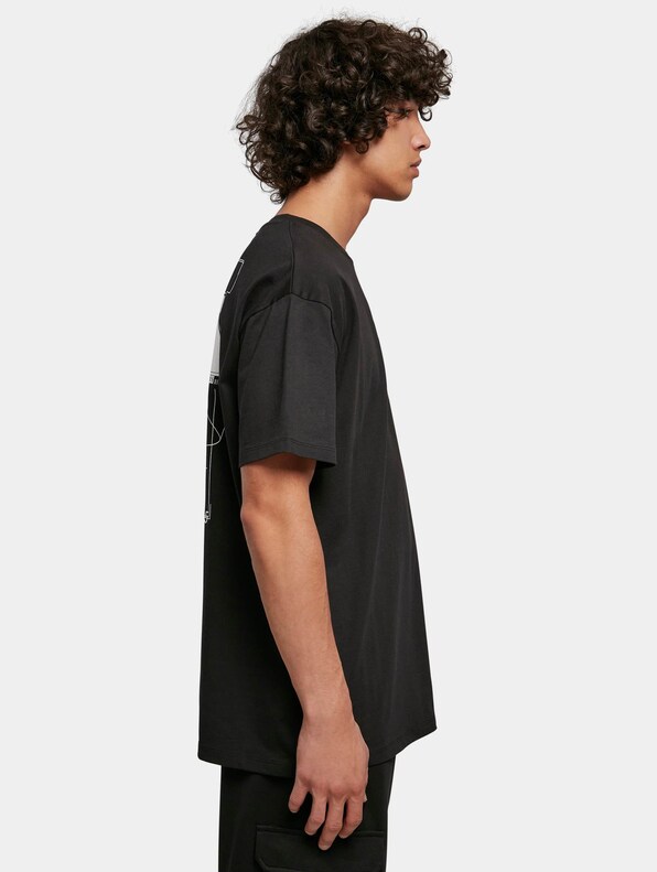 Organic Constructed-3