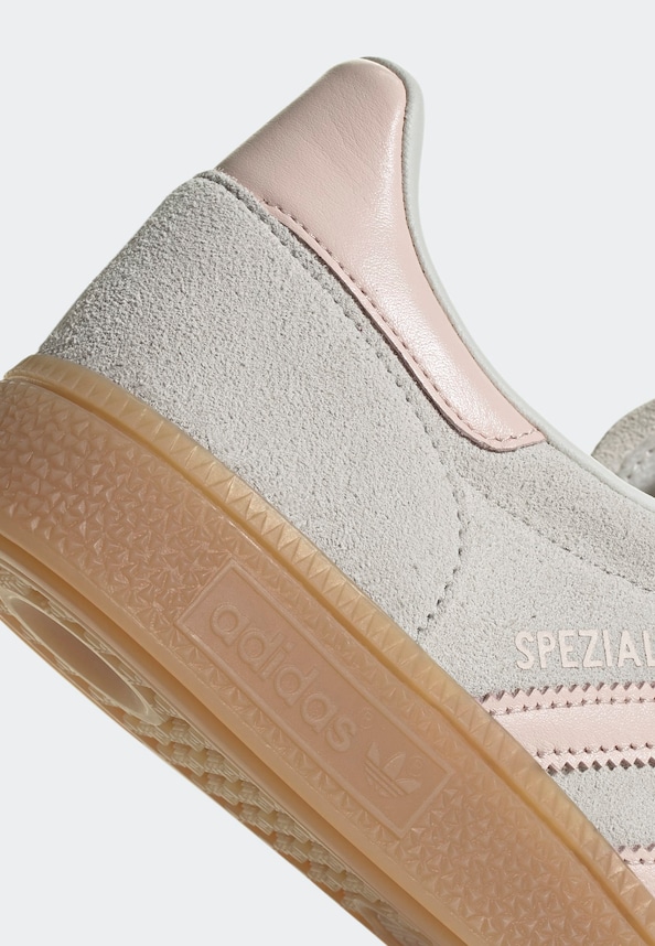 Handball Spezial W-7