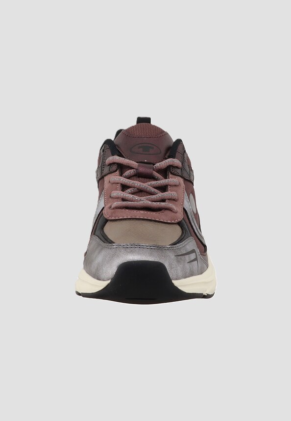 Sneakers-1