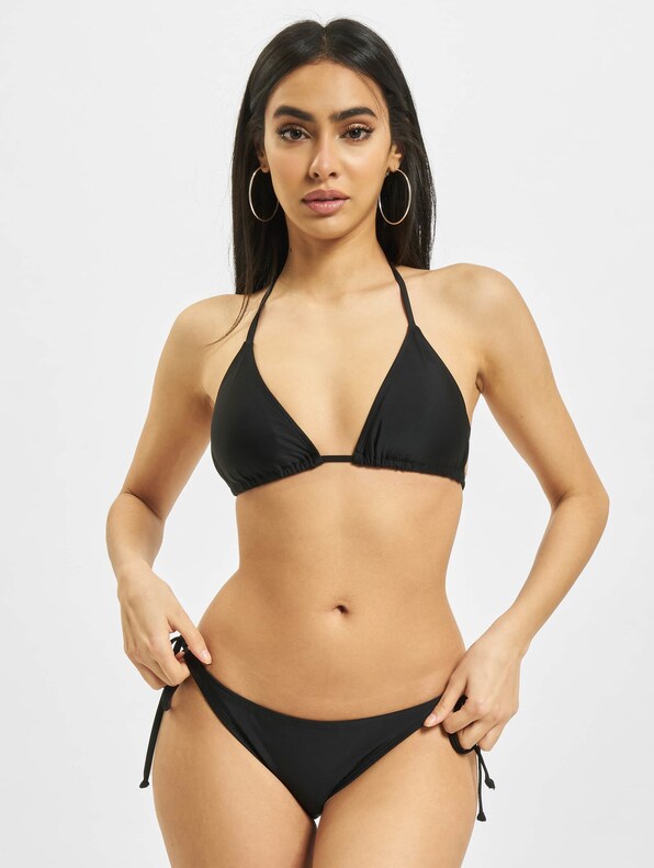 Ladies Recycled Triangle-0