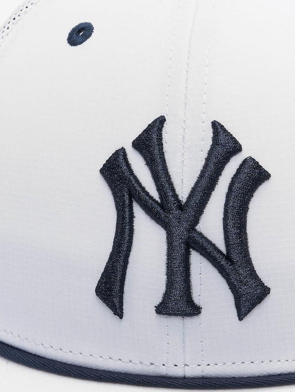 New York Yankees Brrr Mesh-3