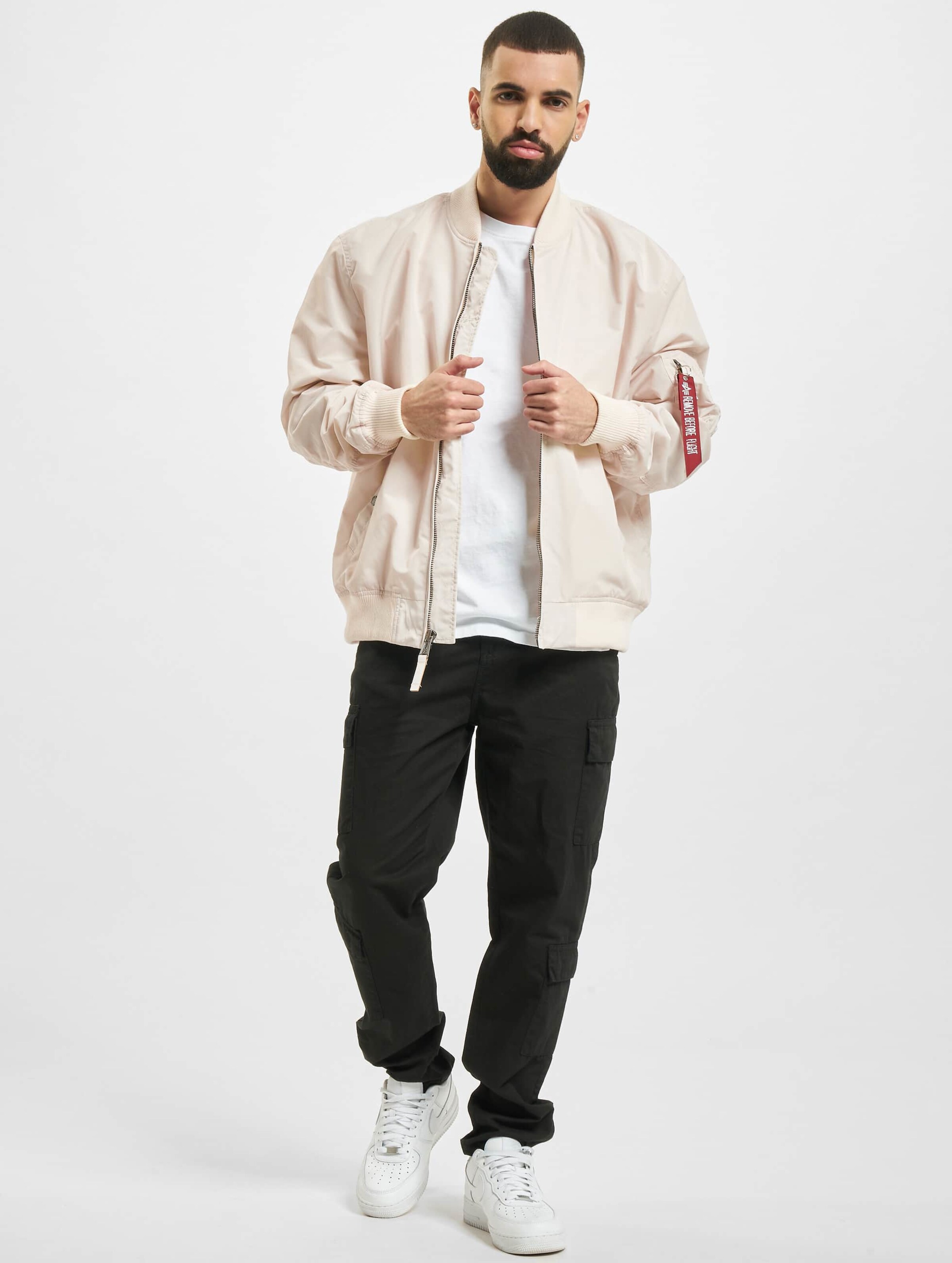 Alpha industries jacket on sale white