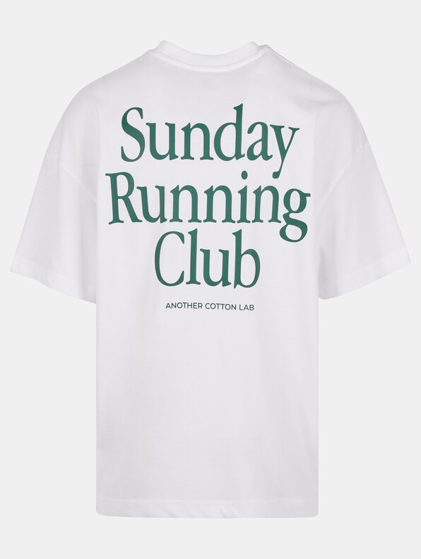 Sunday Running Club Oversized-5