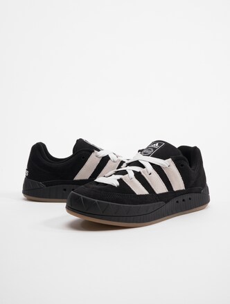 adidas Originals Adimatic Sneakers