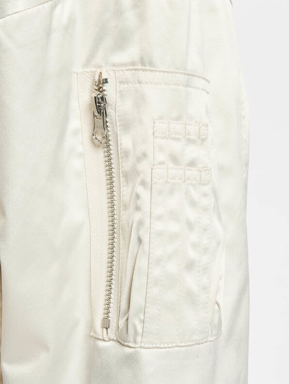 Ladies Short Oversized Satin -3