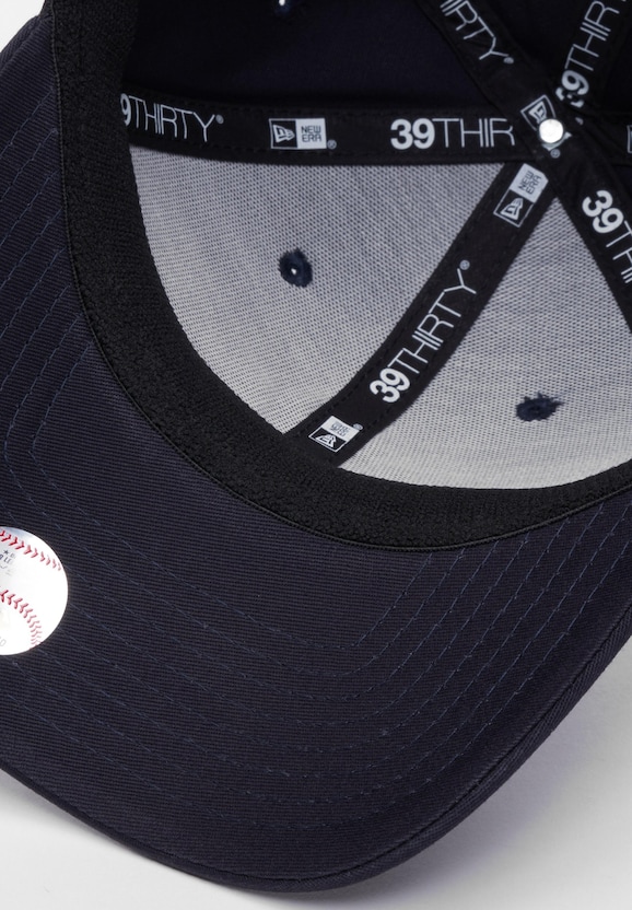 eague Essential 39Thirty New York Yankees-2