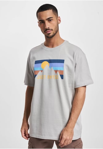 JRTS690M Mountainside Tshirt