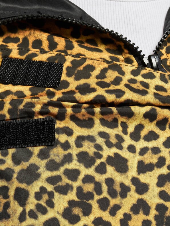 Pattern Pull Over-5