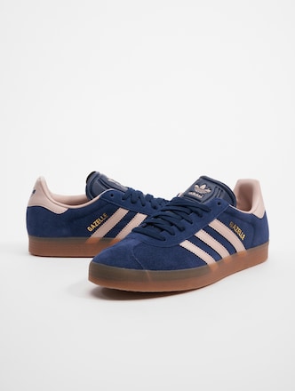 adidas Originals Gazelle Sneaker