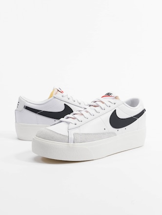 Blazer Low Platform