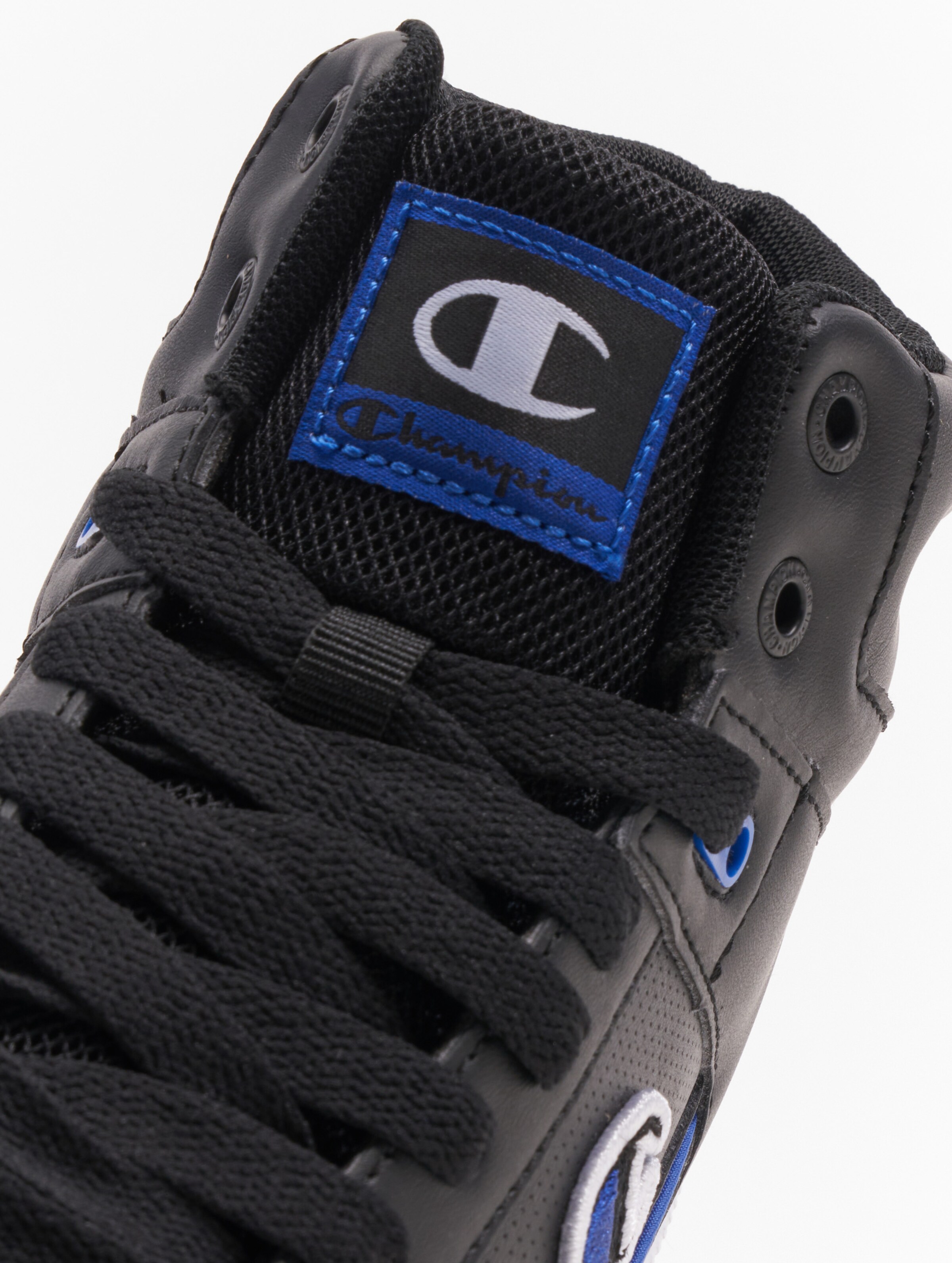 Champion all black on sale sneakers